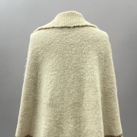 Fotrama Poncho Sweater Women OS XL 100% Alpaca Wool Knit Bolivia Fringe READ - Picture 6 of 10